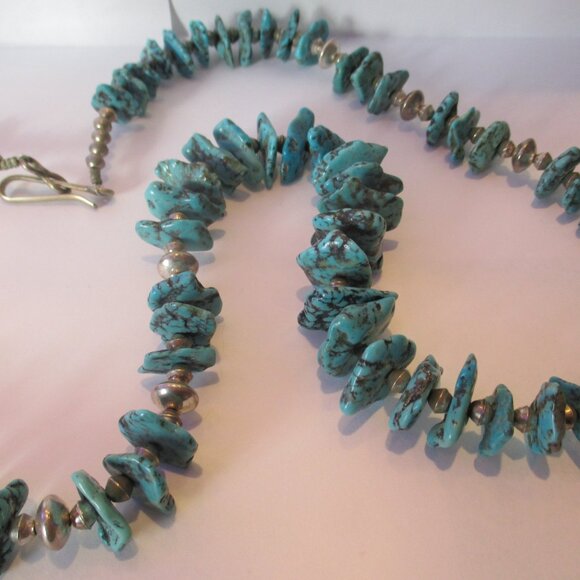 Turquoise Native American Western Handcrafted Sterling Silver 30" Necklace - Picture 3 of 3